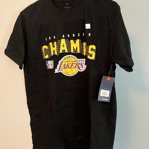 Large Los Angeles Lakers T Shirt